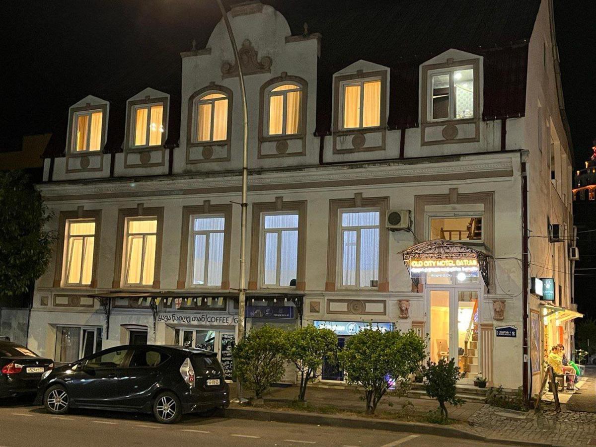 Old Clty Hotel Батумі Екстер'єр фото