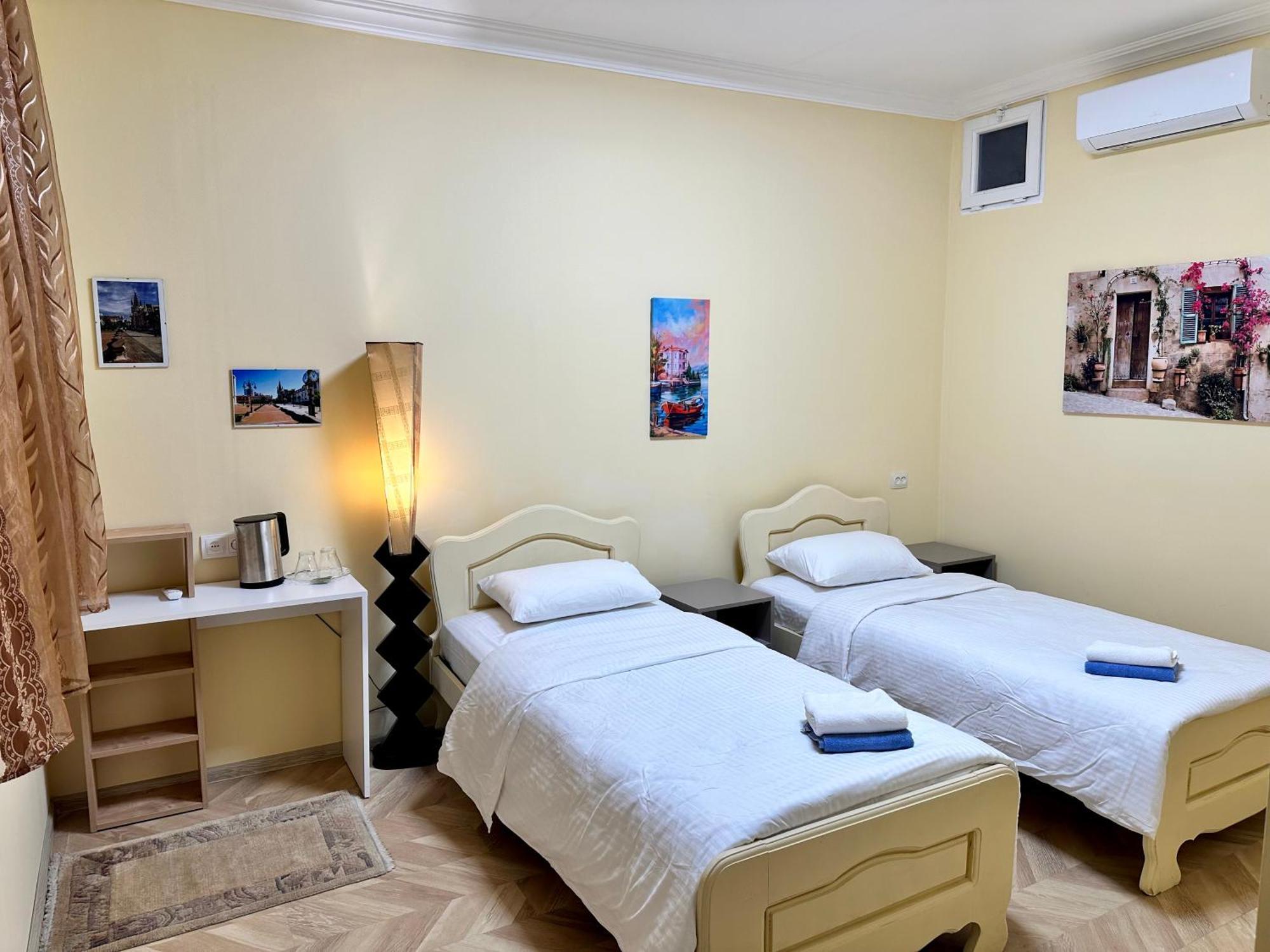 Old Clty Hotel Батумі Екстер'єр фото